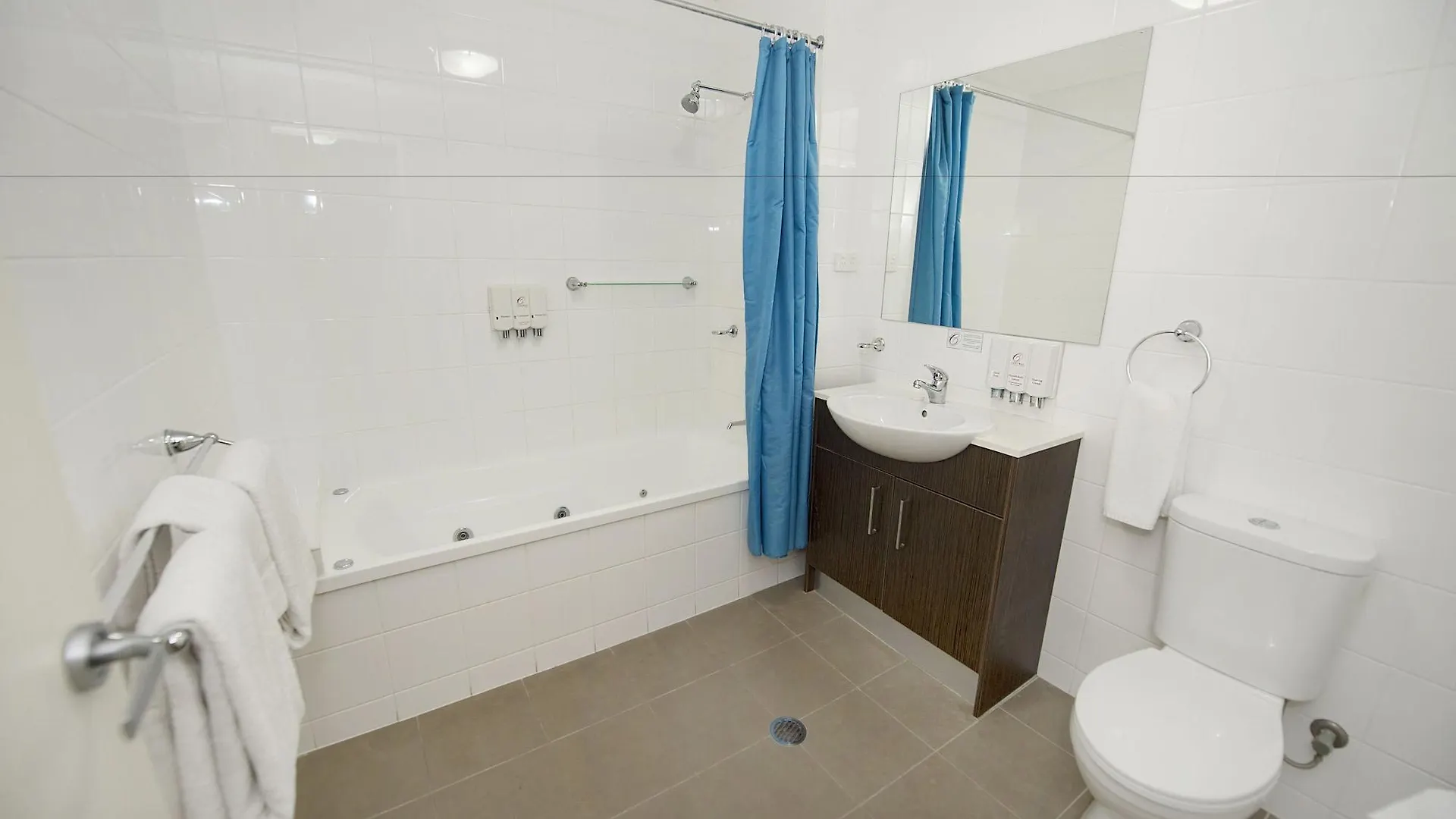 Aparthotel Gladstone City Central Apartment Hotel Official