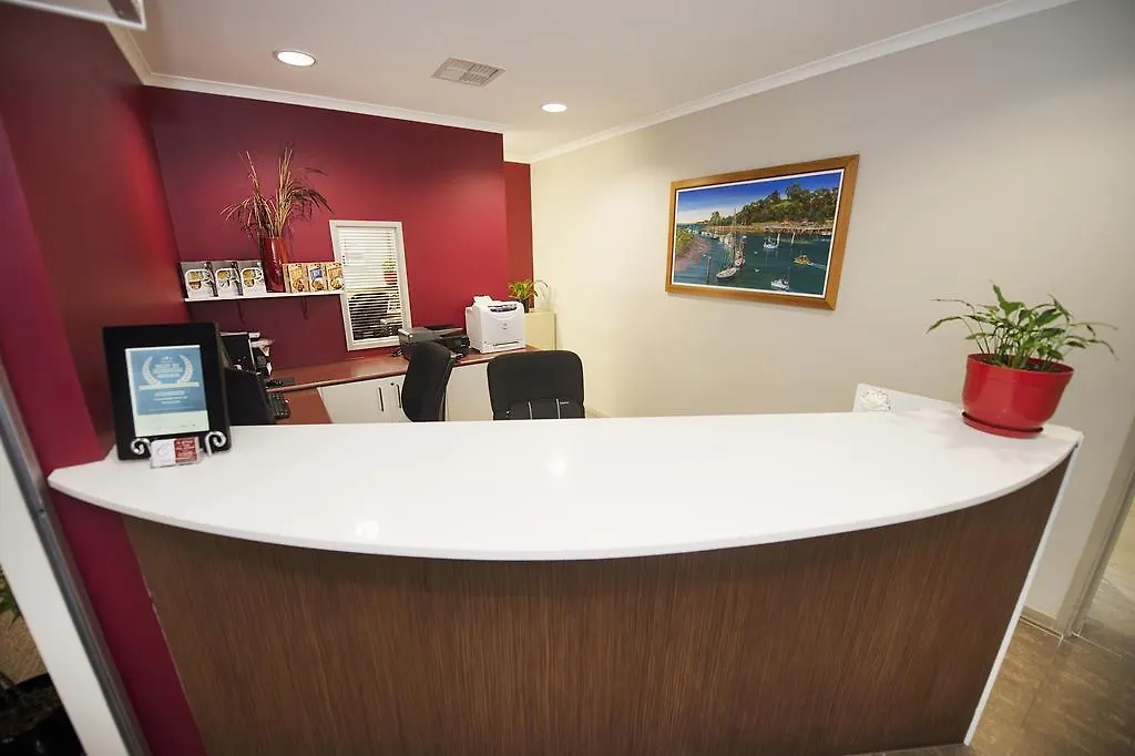 Gladstone City Central Apartment Hotel Official 4*,  Australia