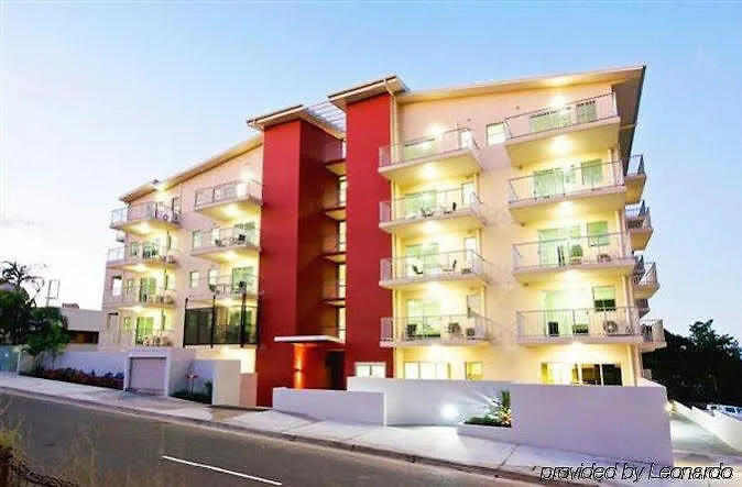 Gladstone City Central Apartment Hotel Official Aparthotel
