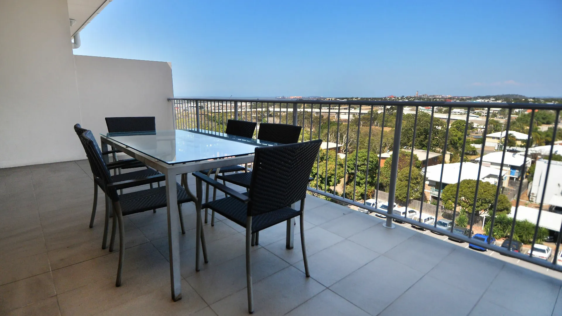 Gladstone City Central Apartment Hotel Official Aparthotel