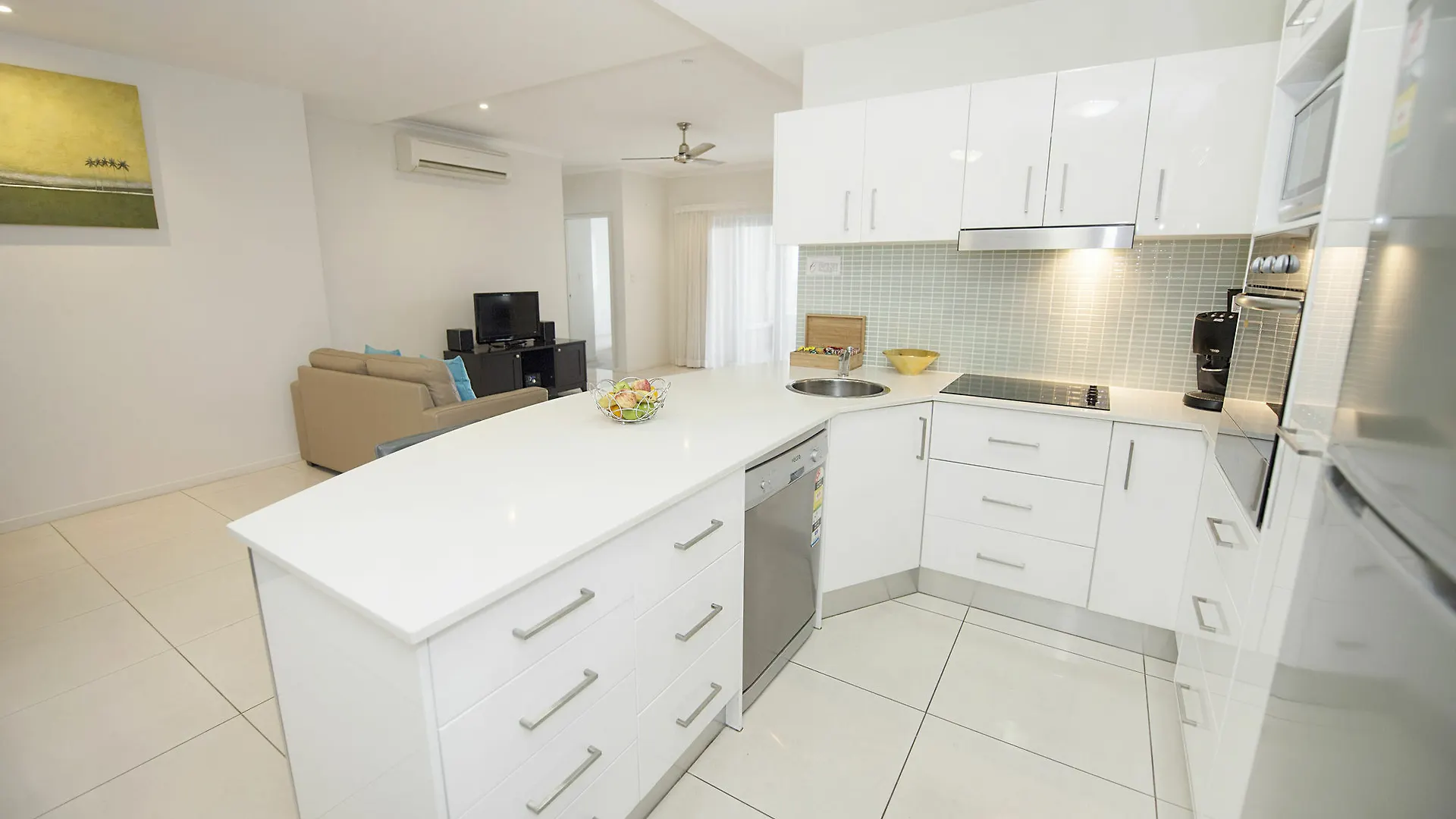 Gladstone City Central Apartment Hotel Official Aparthotel