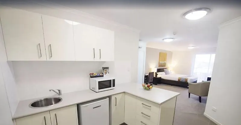 Gladstone City Central Apartment Hotel Official